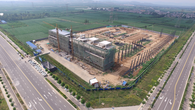 張國偉書記一行深入中譽鼎力觀摩調研，為新鄉市礦山設備除塵技術裝備制造把脈問航